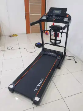 TREADMILL ELEKTRIK TYPE 680 INCLINE