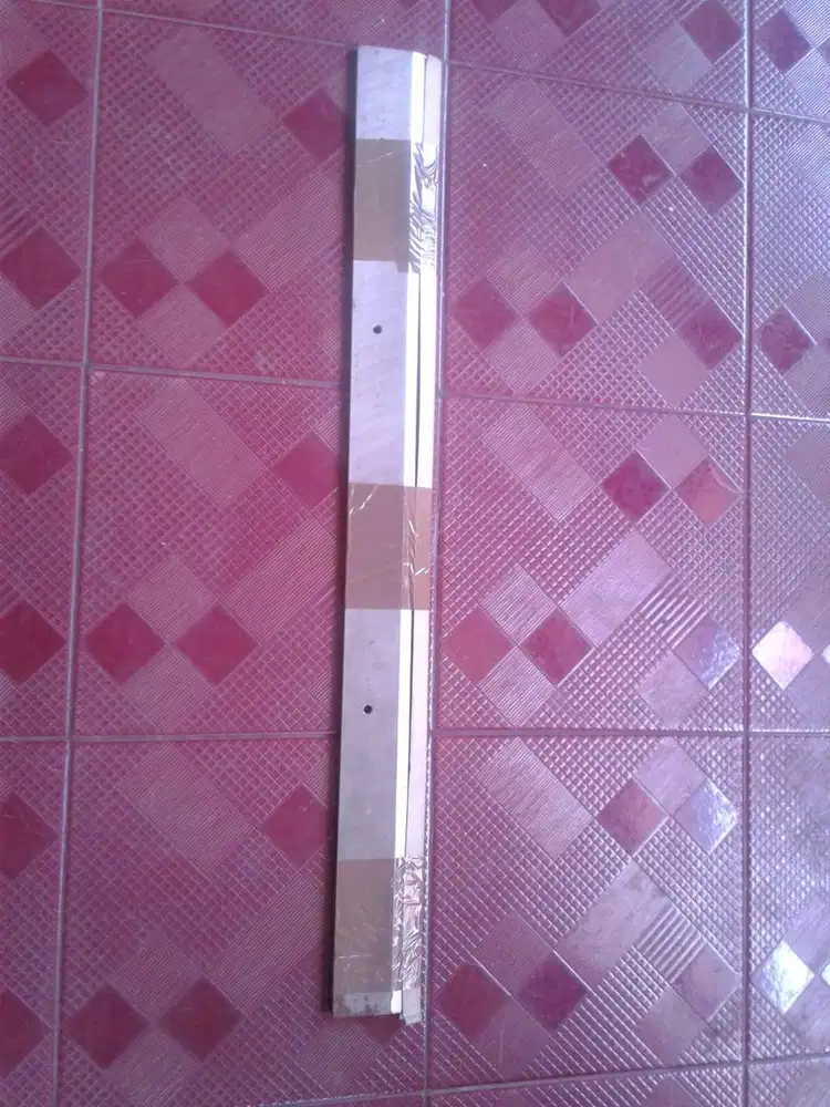 Pisau cutting kertas ZAC 470