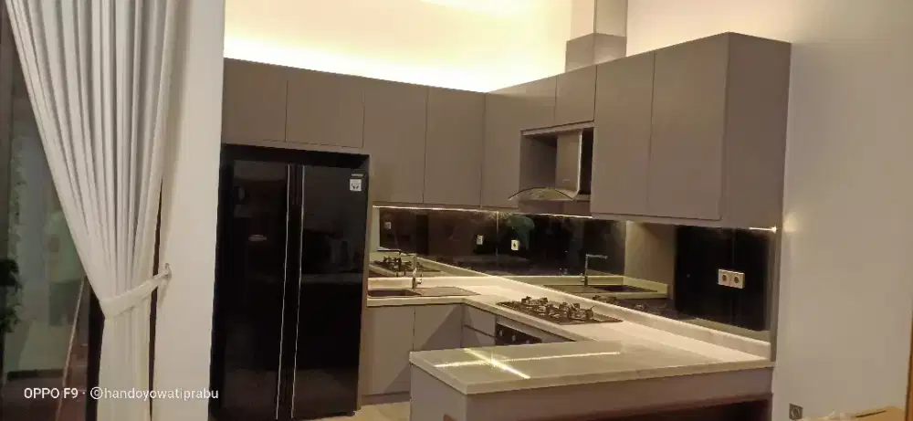 Kitchen set costume langsung tukang