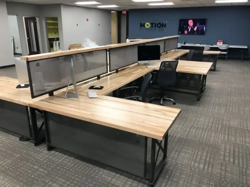 MEJA KERJA CUBICAL | CUSTOM
