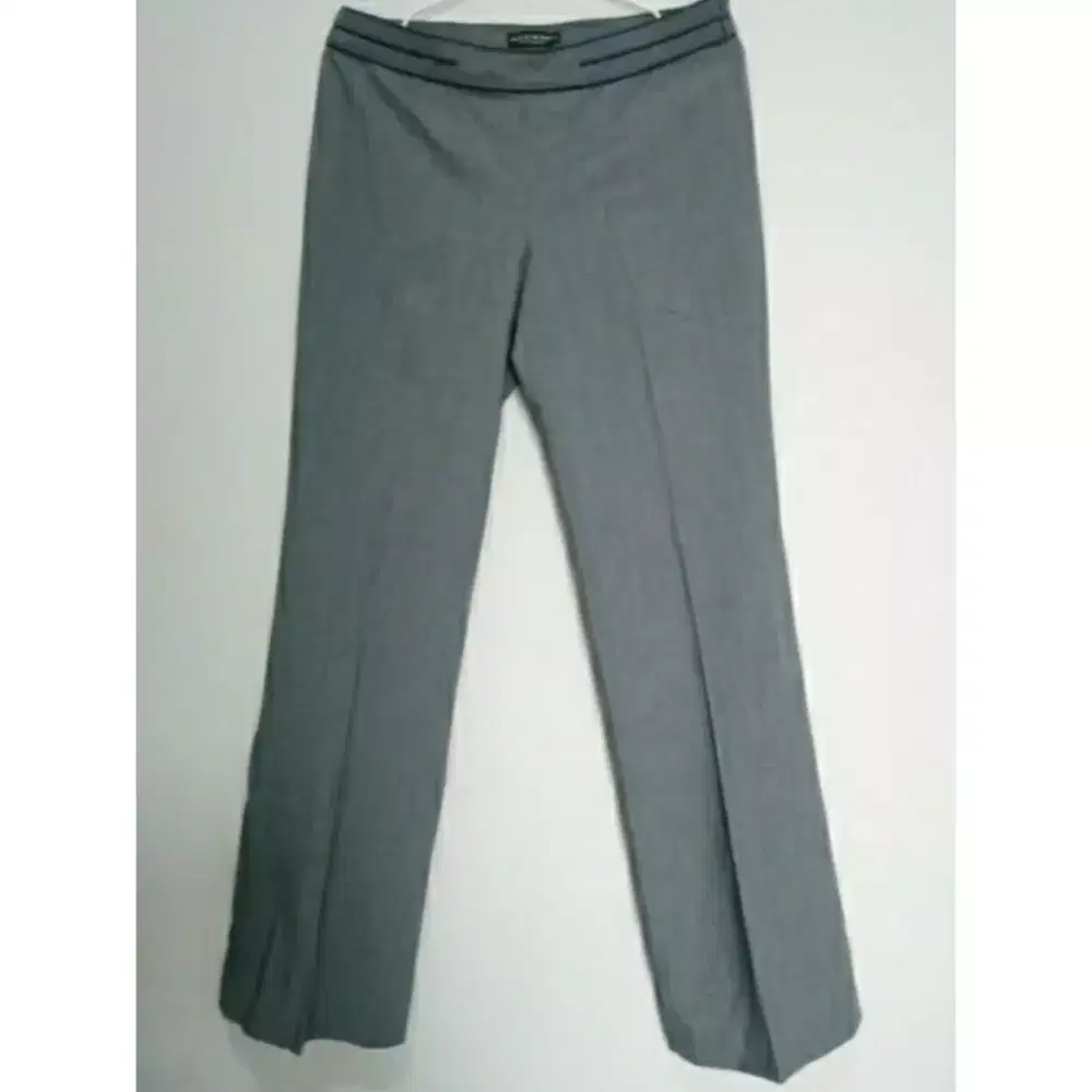 Accent Versatile Original Celana Wanita