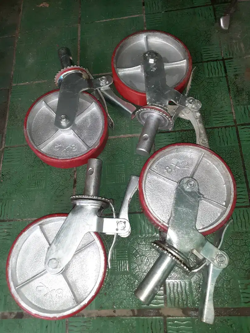 Roda scaffolding 8 inch heavyduty beban berat 10set steger rem semua