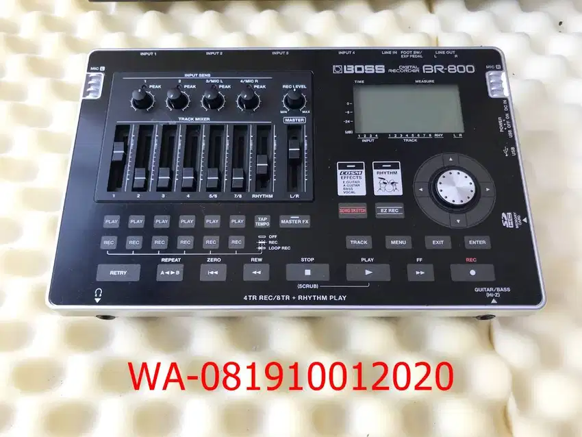 BOSS BR-800 soundcard ,looper drum machine full efek