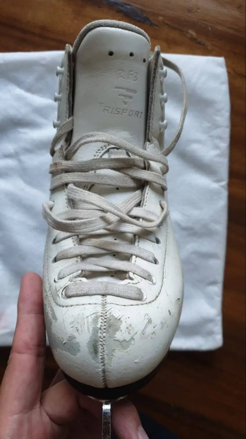 sepatu Ice Skating