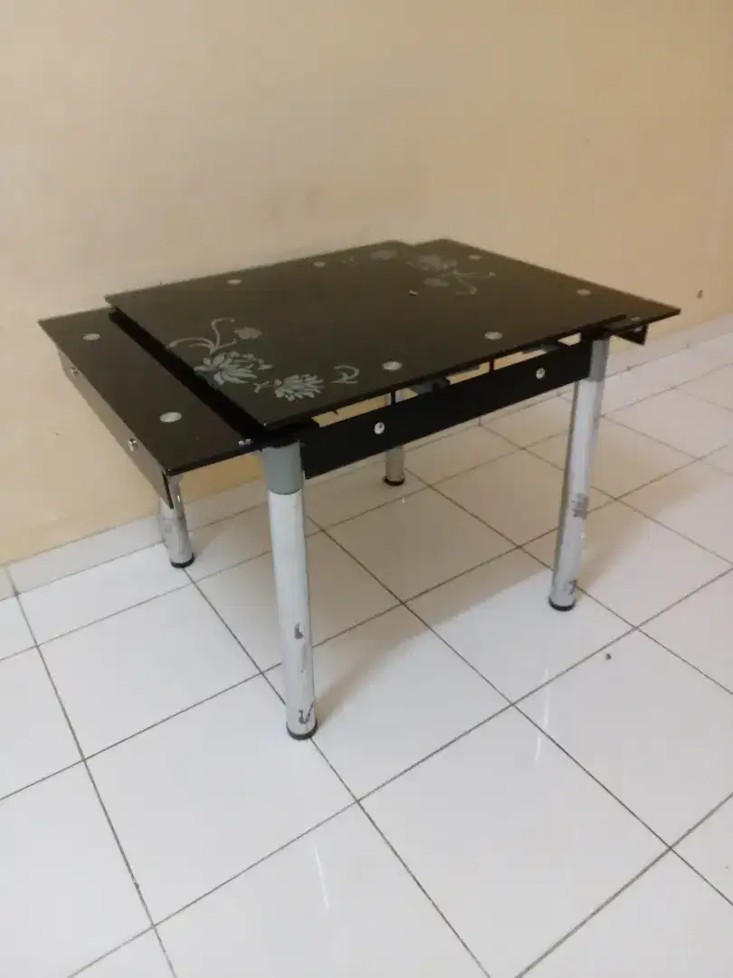 Meja makan 80cm / 120 cm kaca tempered