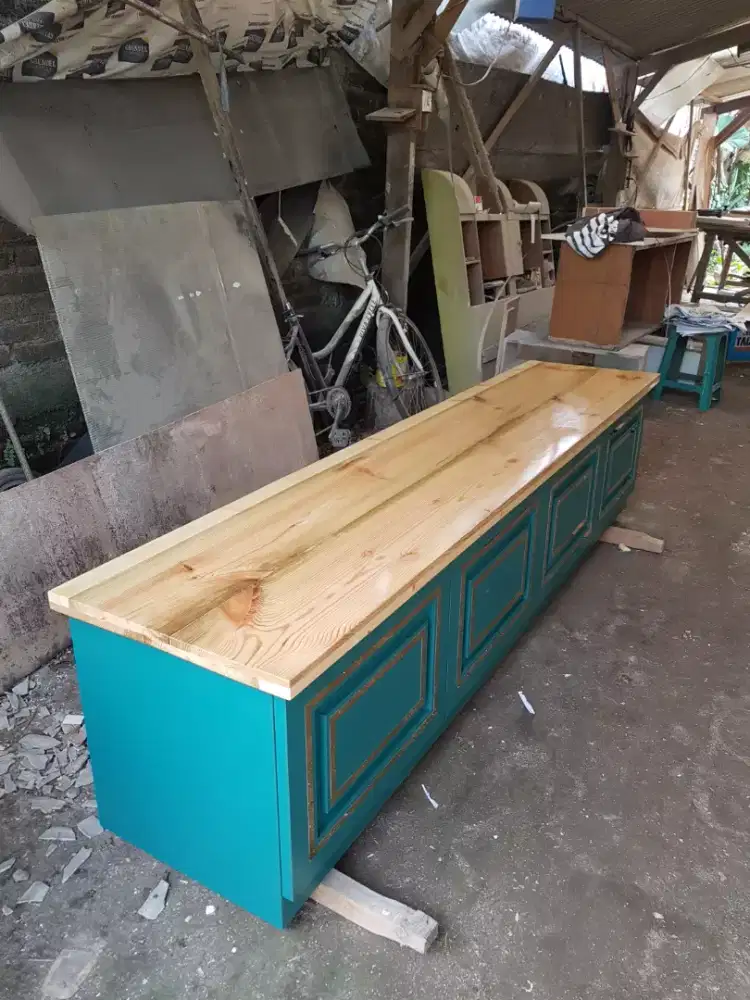 kursi laci dan lemari semi classic