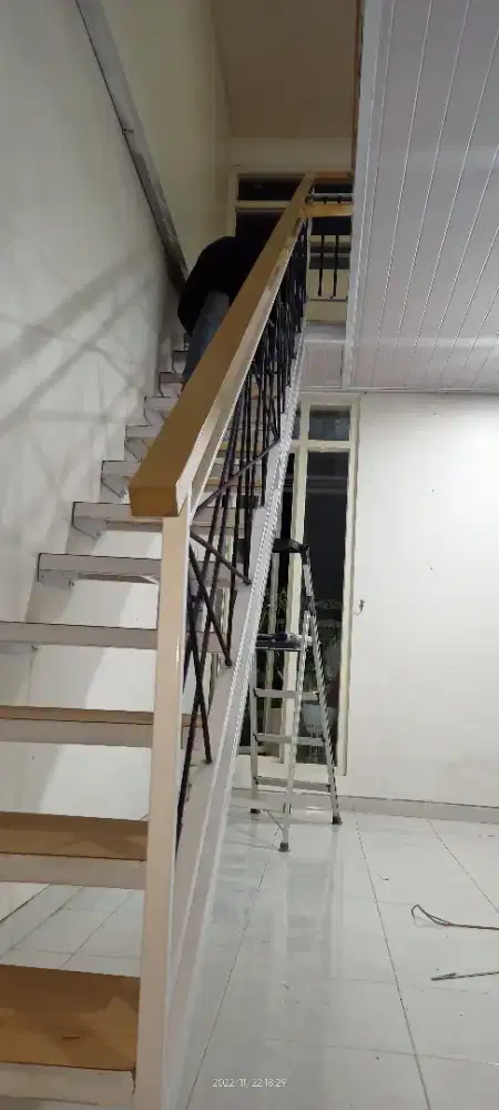 Kanopi Mezzanine ruang tidur mezzanine