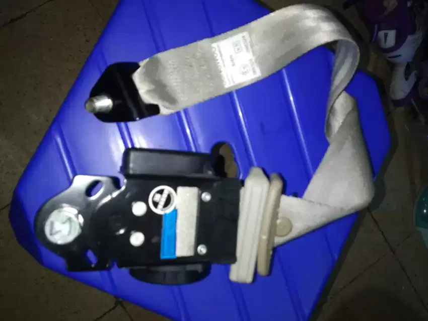 Seat belt toyota avanza original copotan masih bagus 100%