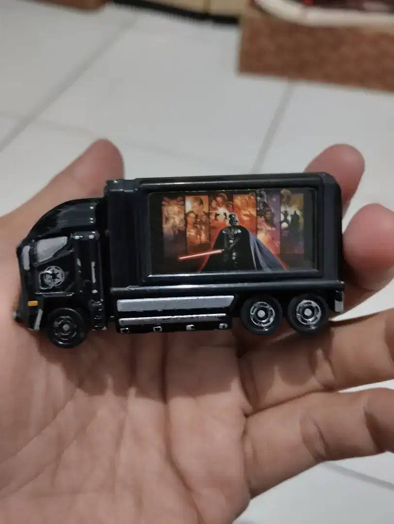 Diecast Mobil Starwars Dark Vadeer