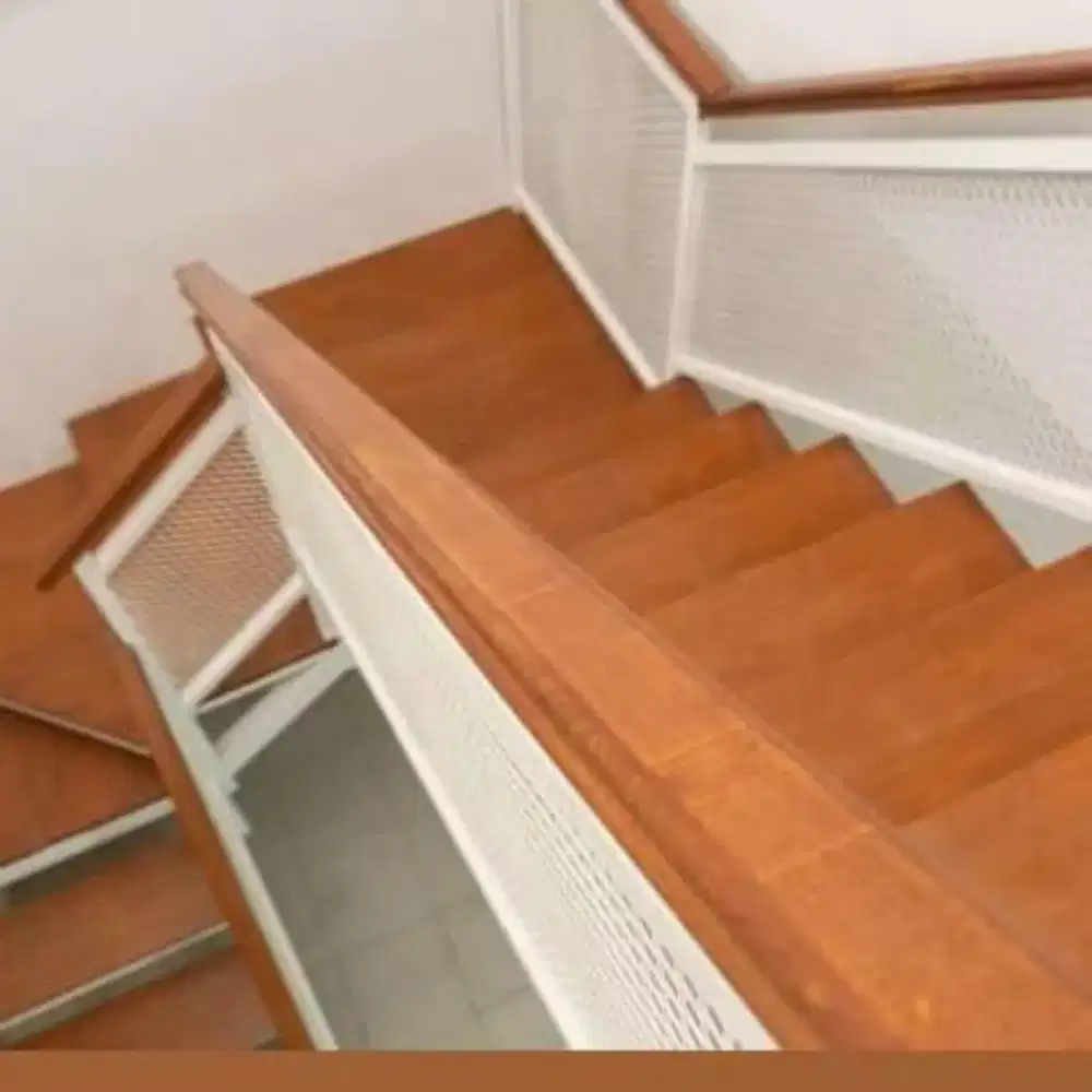 Bengkelas pemasangan tangga minimalis putar dll 377