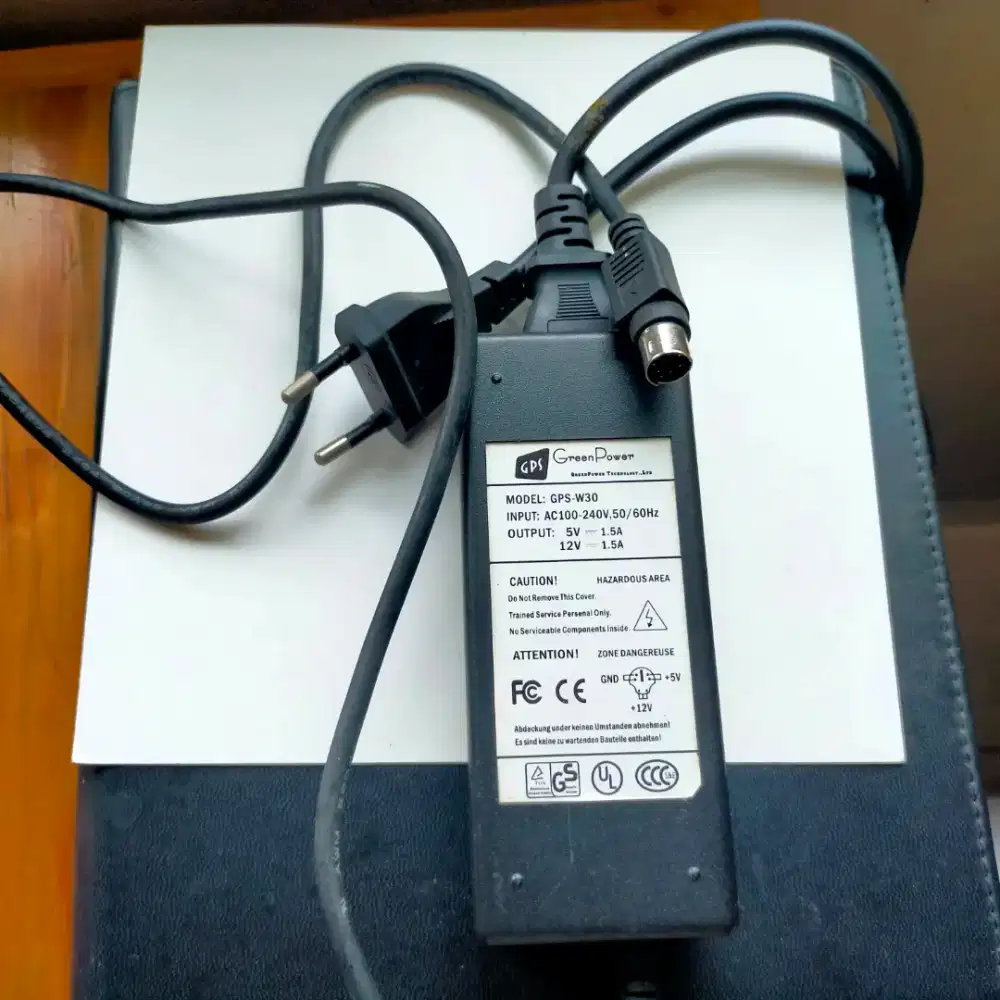 Kabel power adaptor green power 10A,250 V