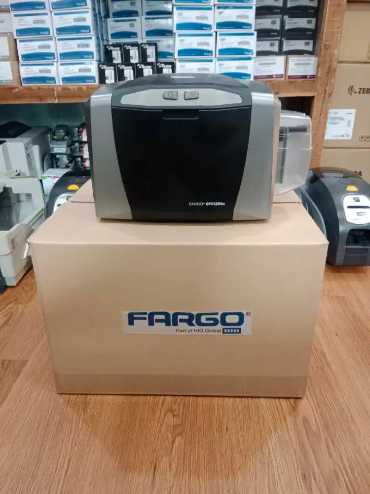 Printer ID Card Fargo DTC1250e Bekas Baru Cetak 5 Kartu
