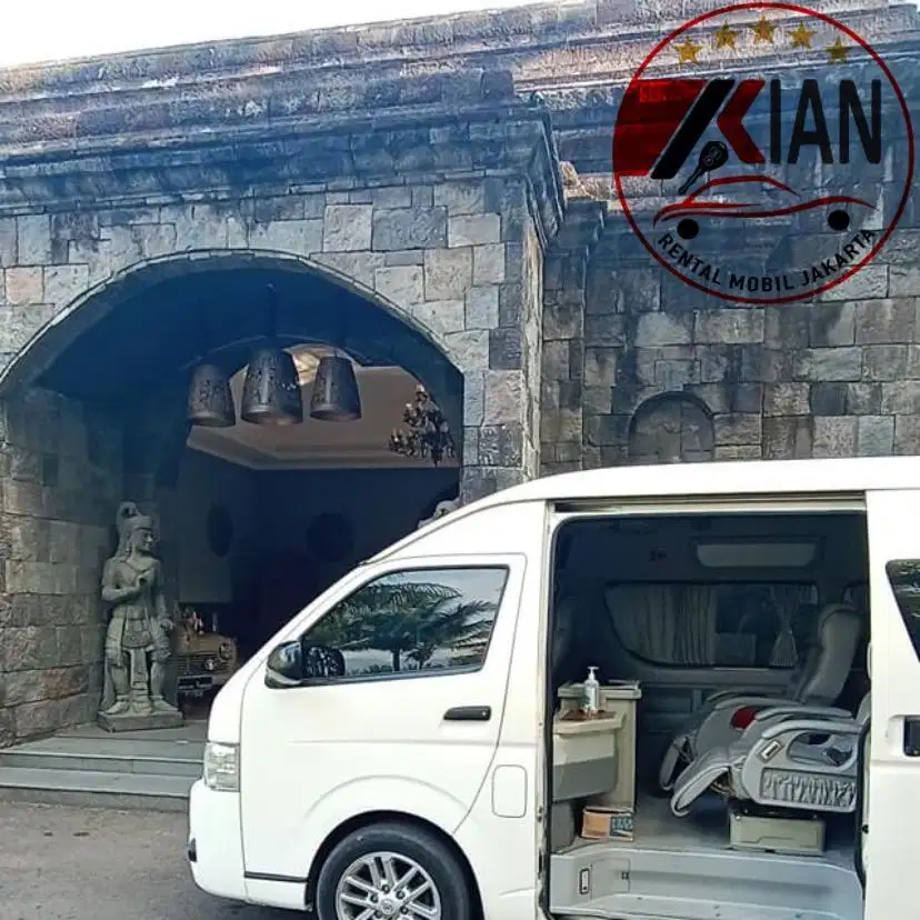 Rental Hiace Premio Luxury Murah 8-10Seat Atau Sewa Comutter 12-14seat