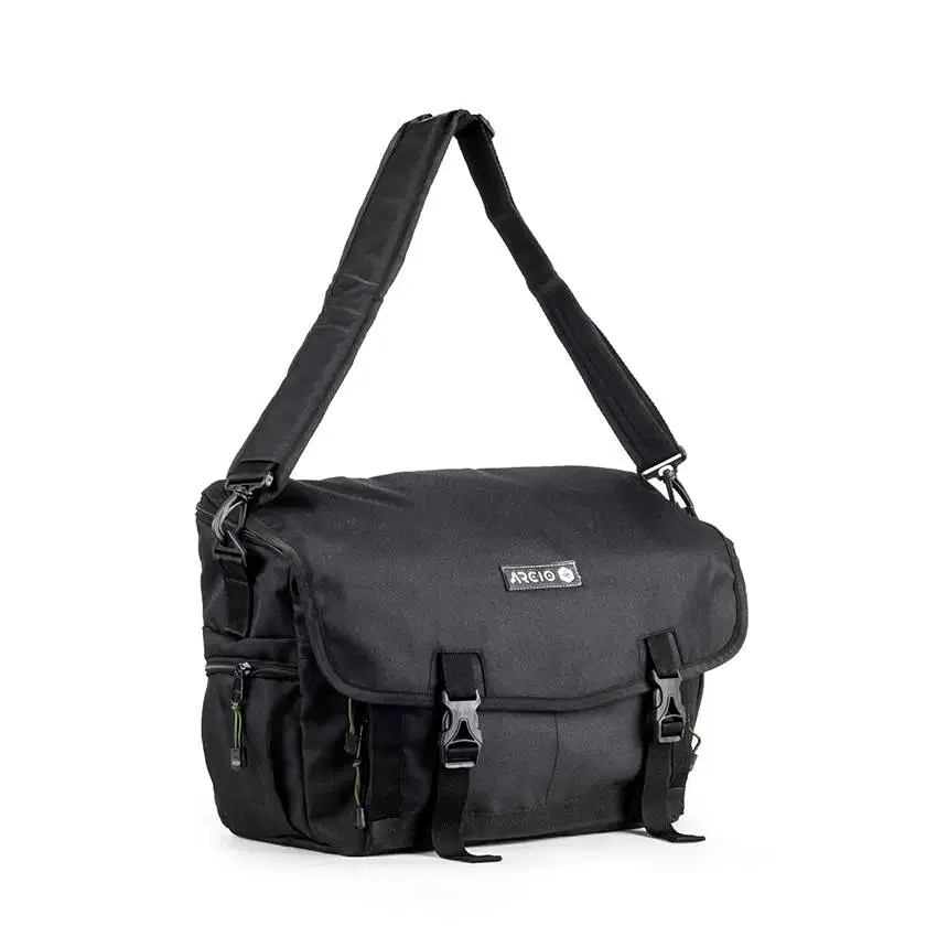 Tas Slempang Original Arcio Delta Black TotoSuryo x Arcio Bag