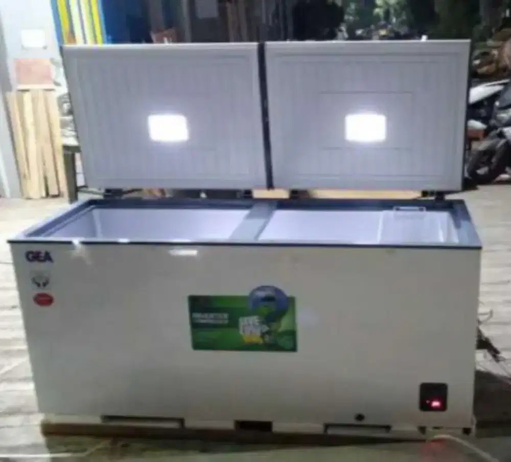 Freezer Box Gea Inverter 600 Liter AB-610-ITR