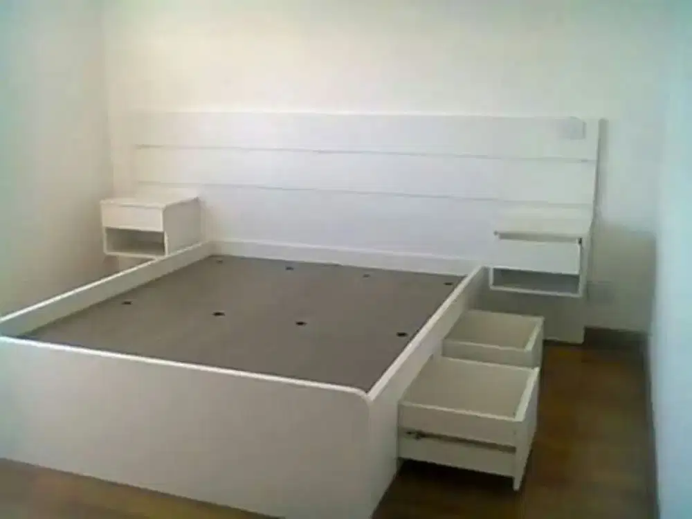 Dipan laci minimalis