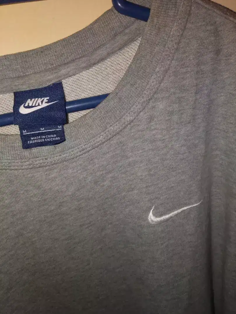 Crewneck (bukan hoodie) Nike