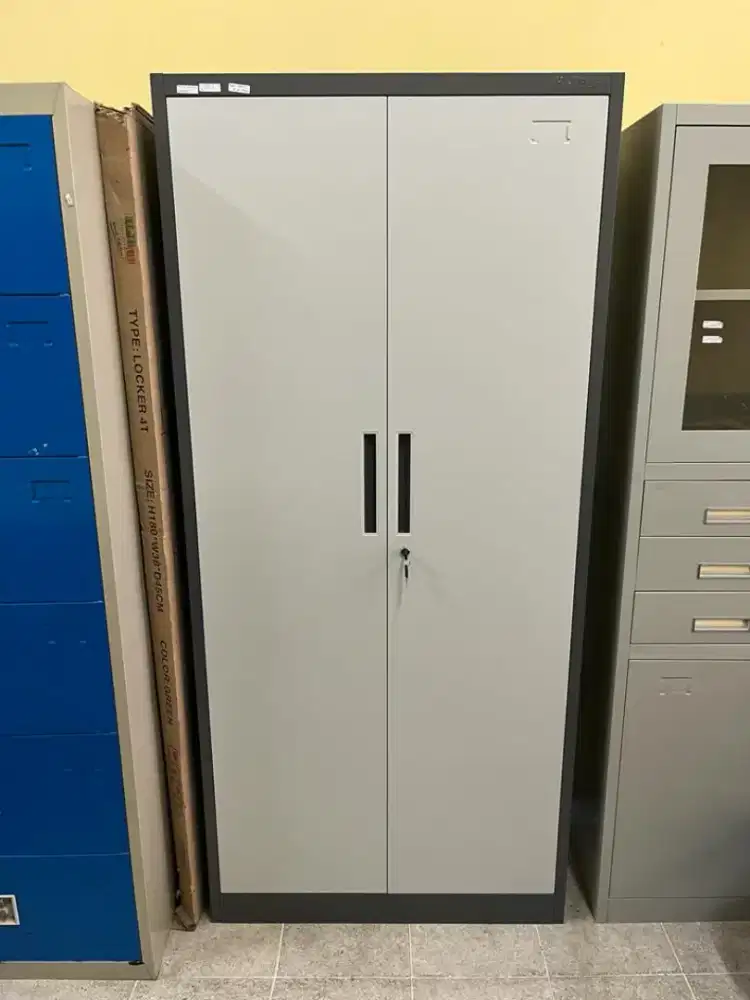 Lemari Kerja / Lemari Kantor / Lemari Besi / Lemari Arsip 2 Pintu 19
