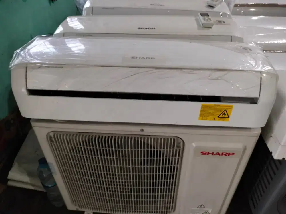 Menerima AC rusak dan bekas