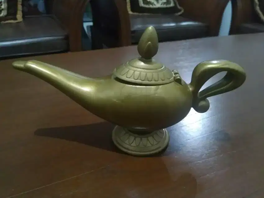Miniatur lampu aladdin mattel