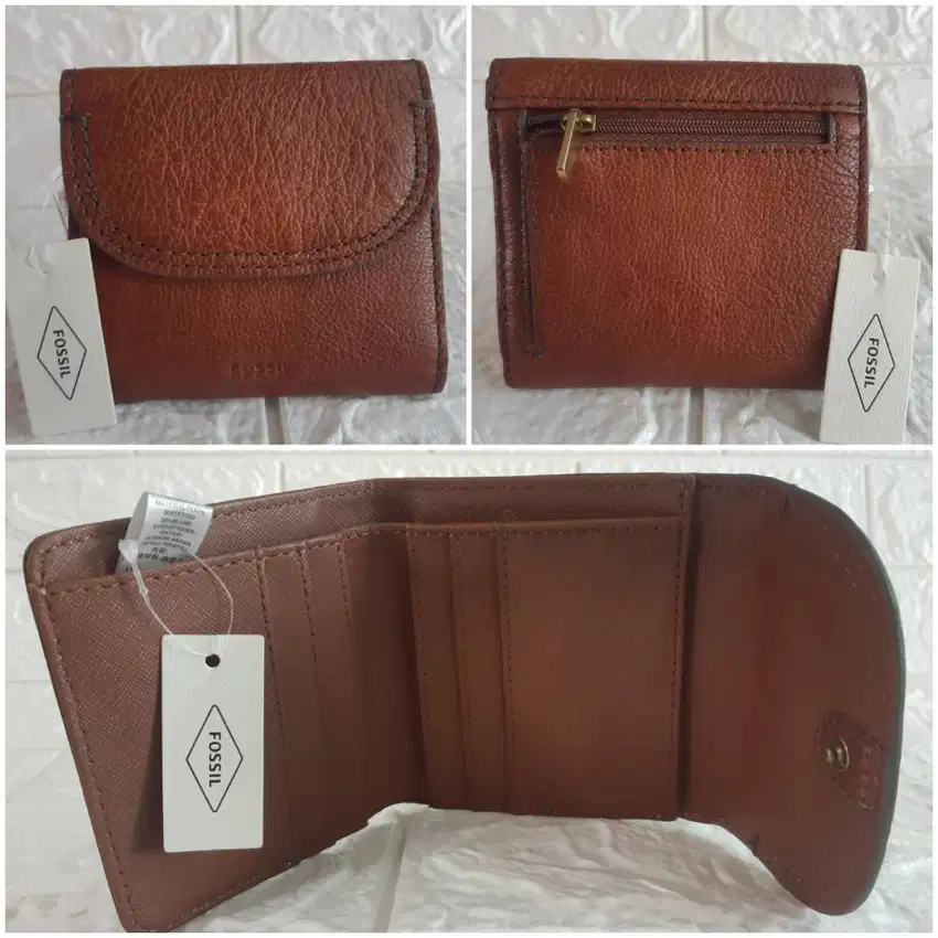 Dompet Fossil Bahan Kulit