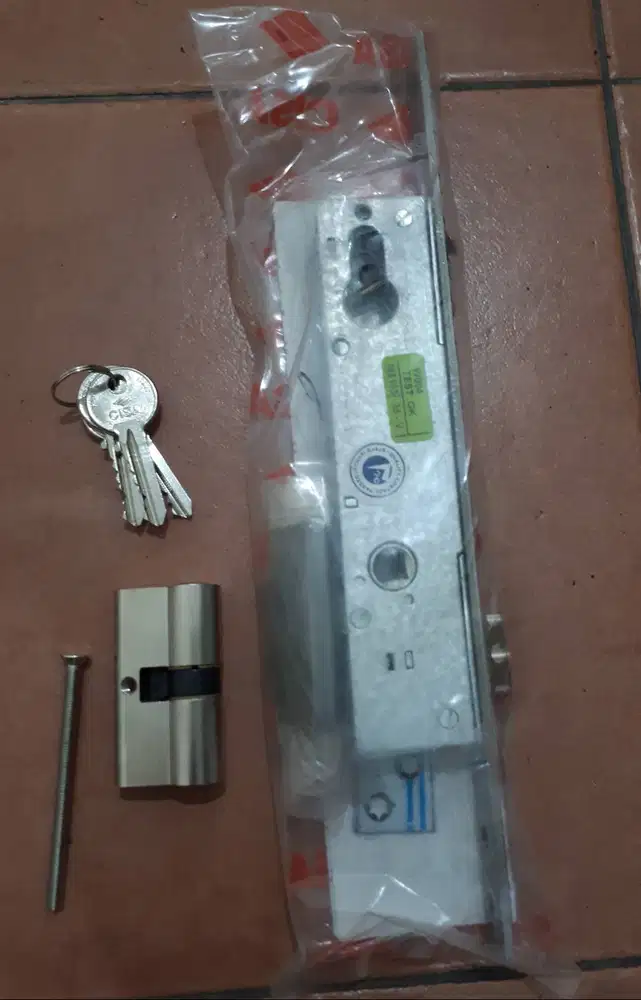 CISA 46216-25 Lockcase for Alumunium Door, Single Action (722A)