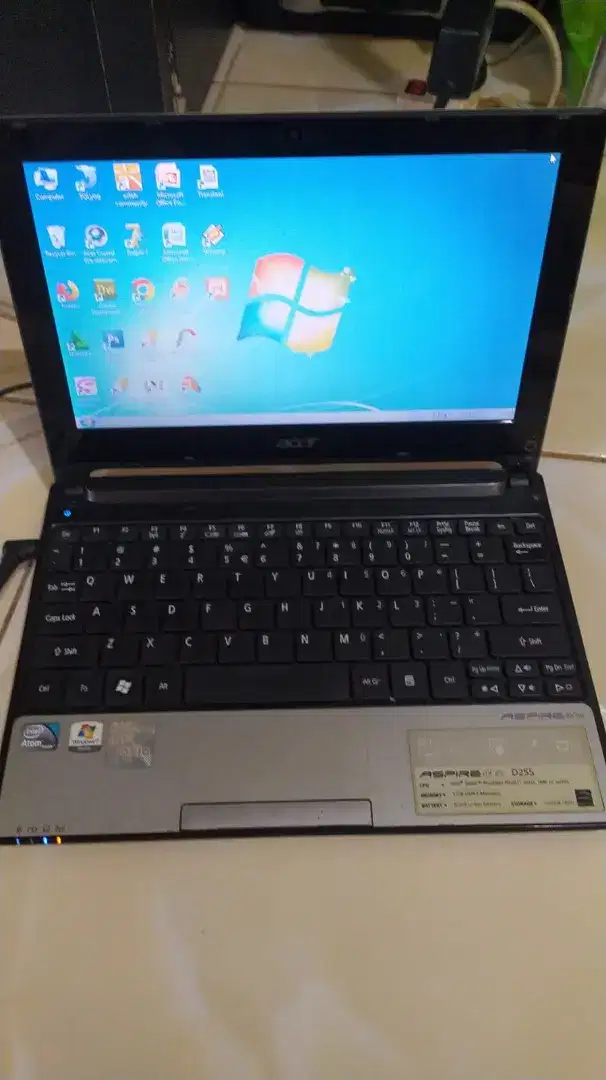 Laptop notebook acer aspire one D255 (lcd 10 inch)