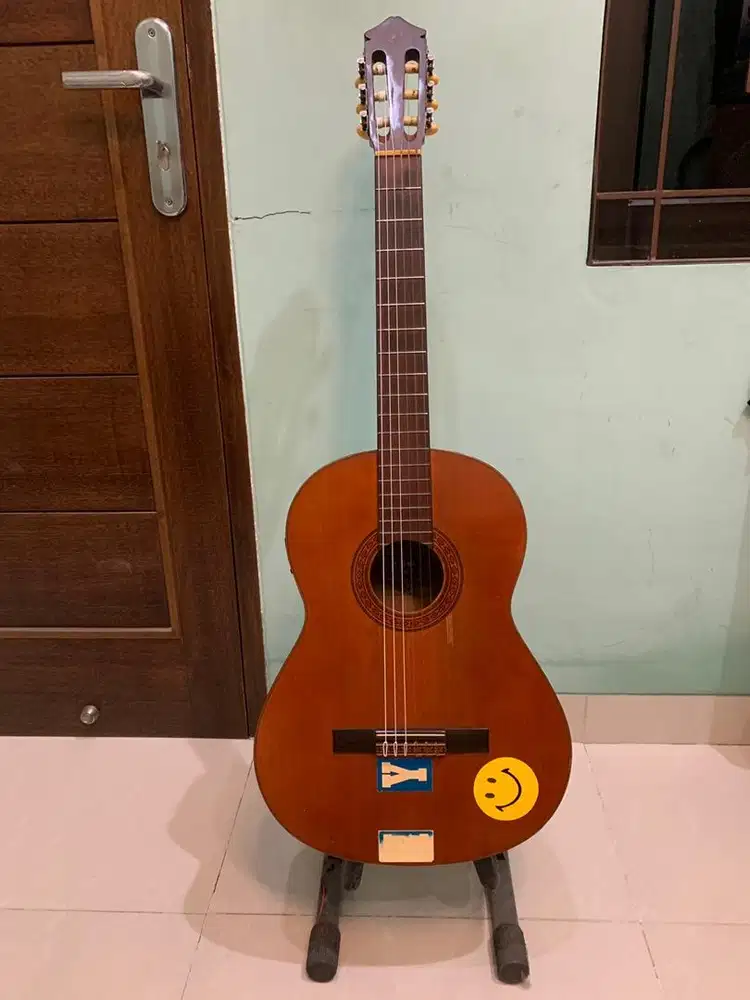 Gitar Langka Unik - Akustik Yamaha Jepang