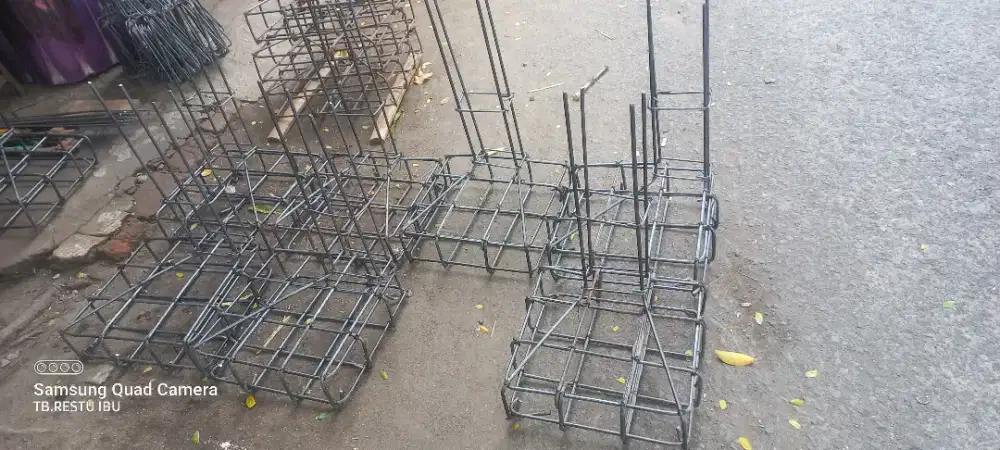 Besi fotplatee/sepatu pondasi