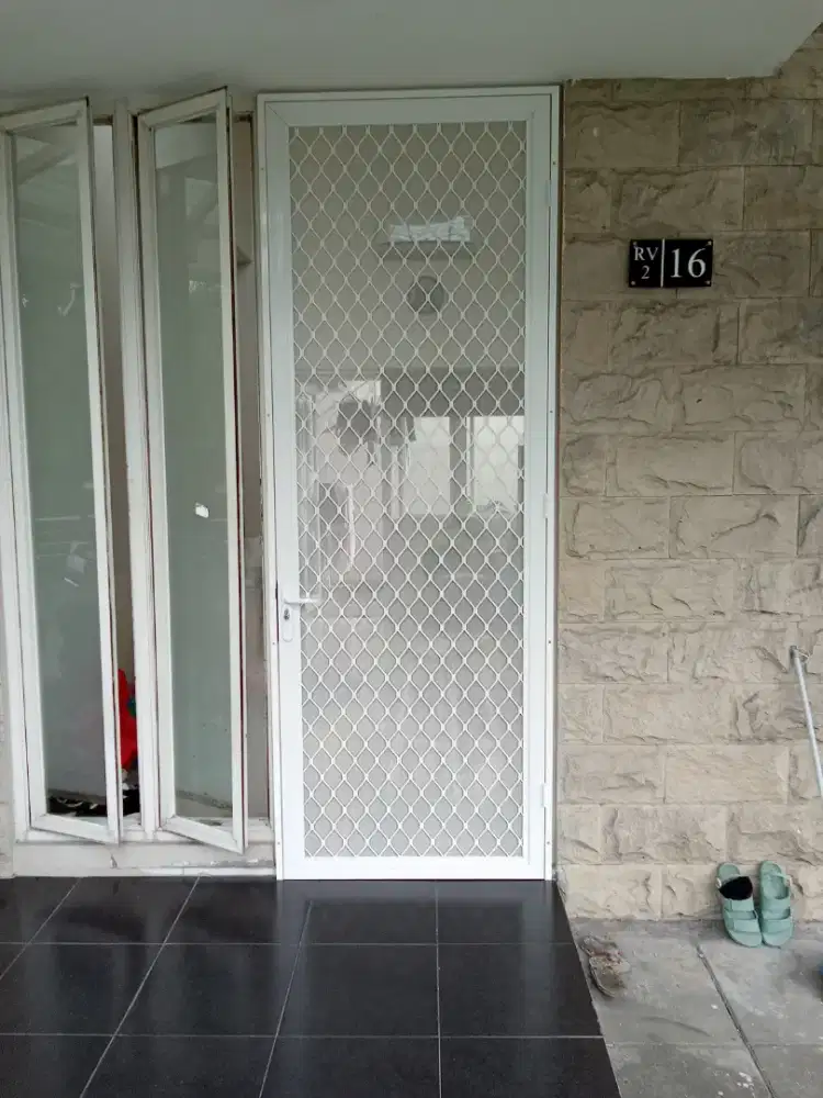 PINTU KASA NYAMUK, PINTU KASA  NYAMUK ALUMINIUM EXPANDA