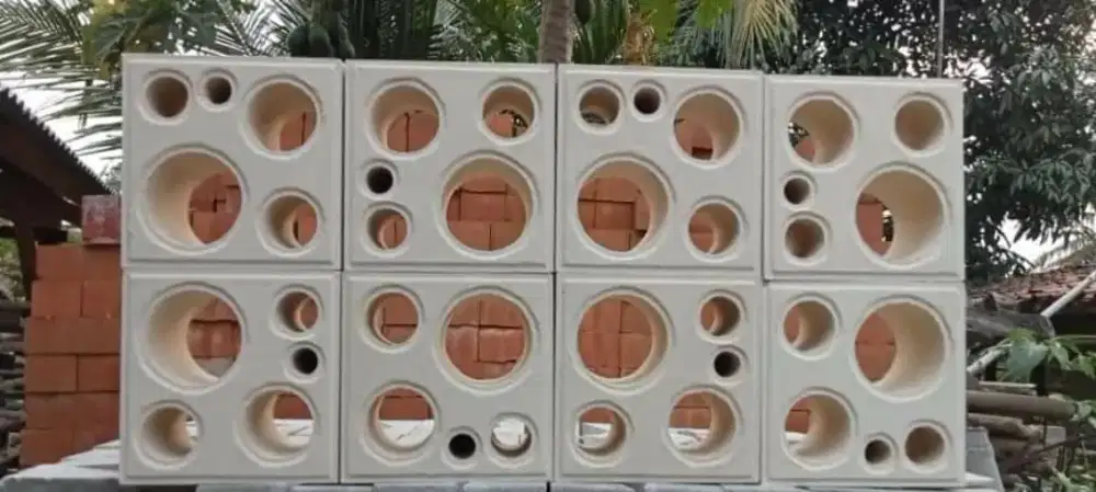 Roster beton, Roster minimalis, Roster modern