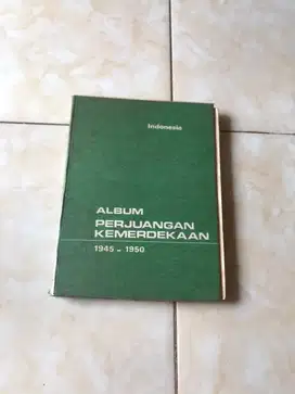 buku album perjuangan kemerdekaan