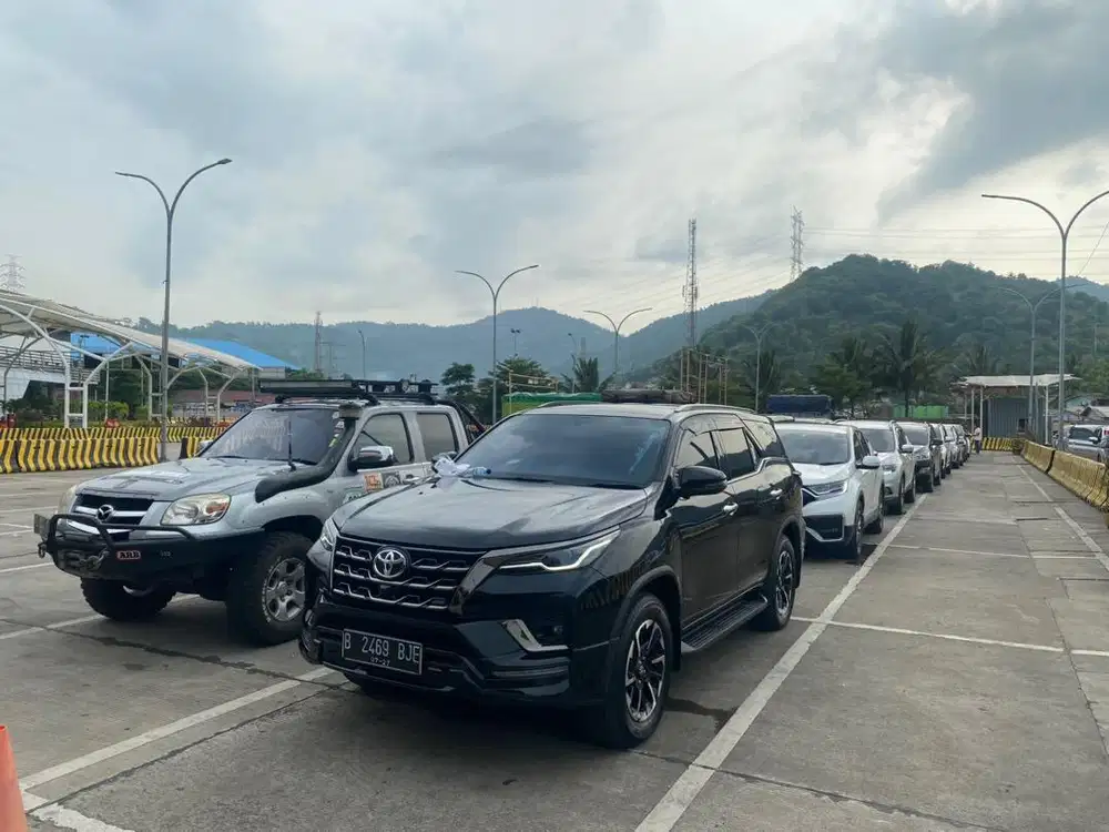 Jasa Sewa Mobil Pandemangan Rental G Lepas Kunci Innova Fortuner Hiace