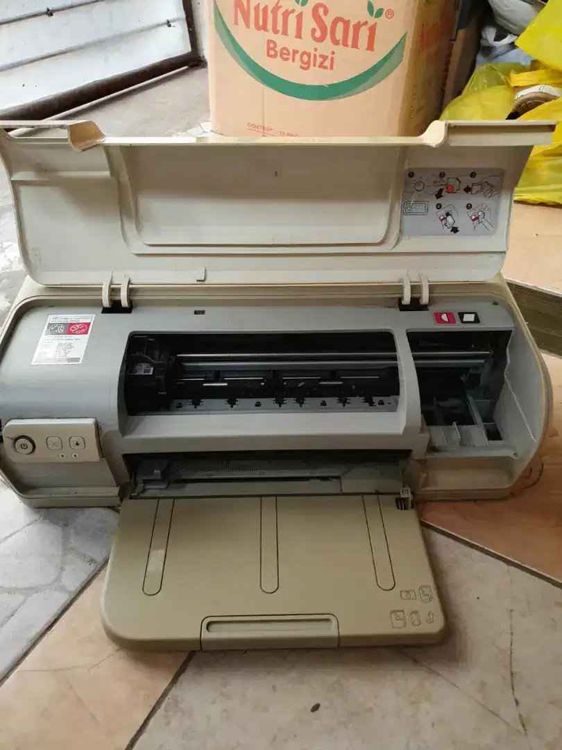 Dijual printer laser layak pakai