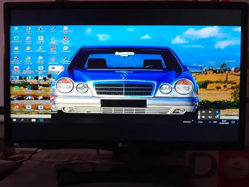 TV monitor LG 19 inch