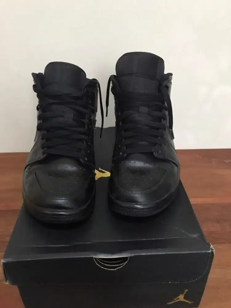 Sepatu Air Jordan Triple Black Original