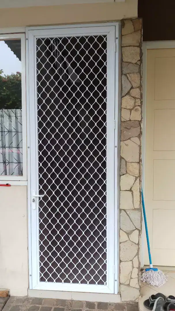 Pintu kassa nyamuk expanda