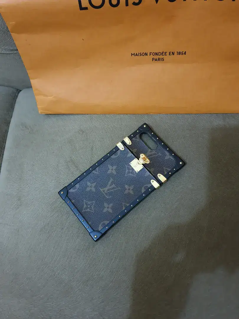 Mulus .authentic case hp louis vuitton .lv