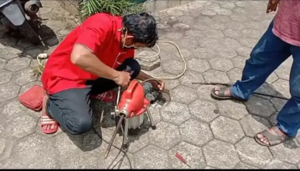 Ahli tukang Jasa solusi saluran pipa mampet ( Tanjung priok )
