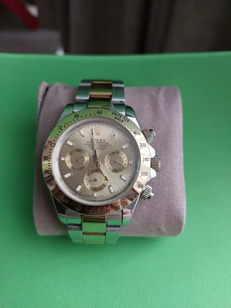 Dijual Rolex Oyster Automatic Bagus.