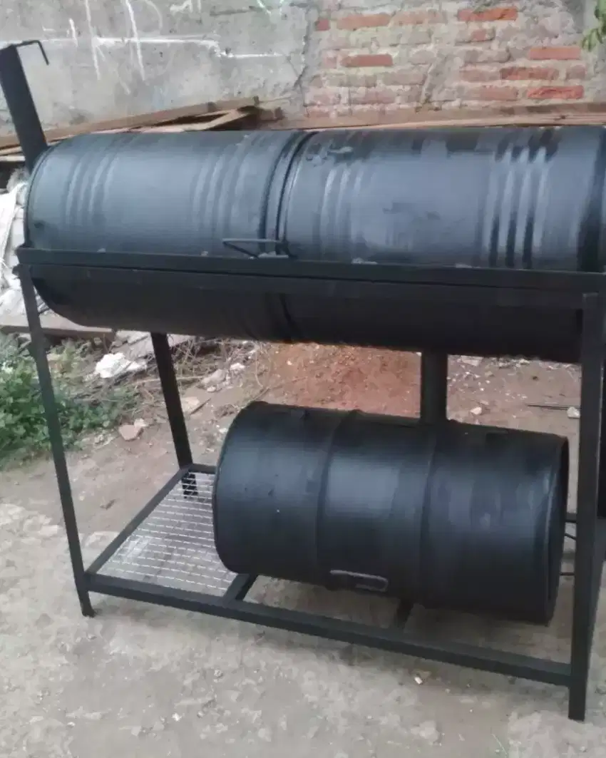 Panggangan pengasap daging smoker bbq