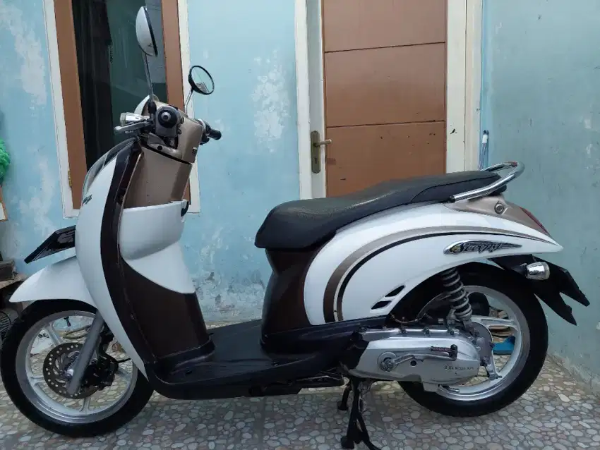 menerima Honda scoopy 2011 tua muda