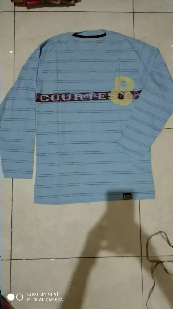 Kaos lengan.panjang, merk Reford lingkar dada 92 cm