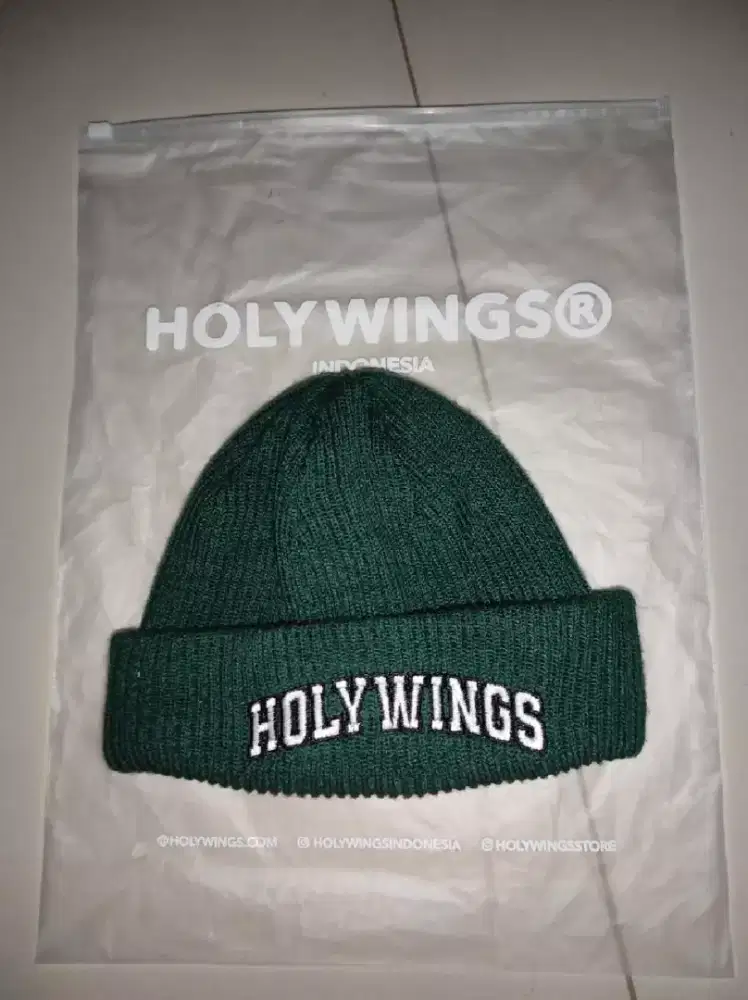 Kupluk hollywings