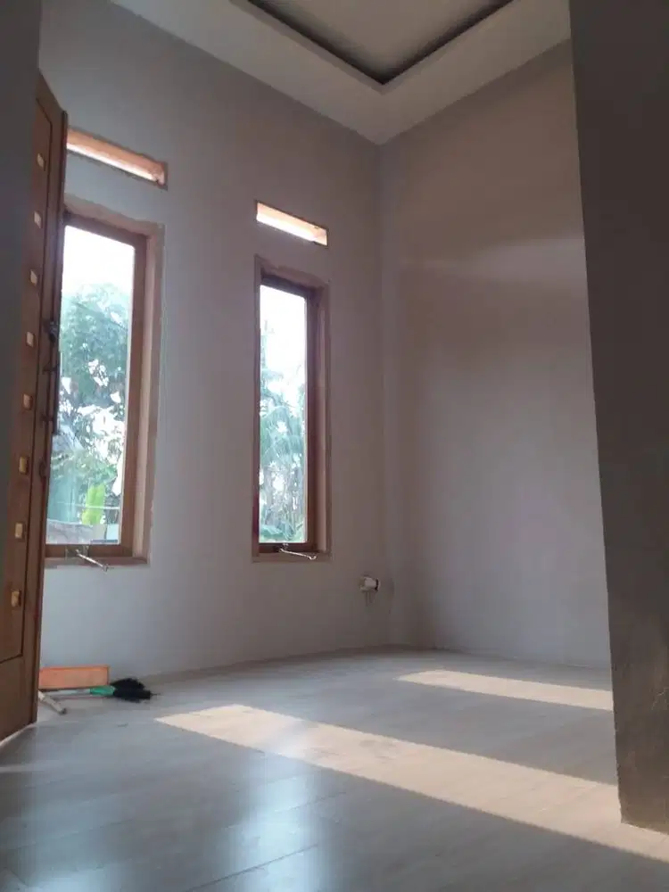 Sewa kontrak rumah baru kranggan cibubur
