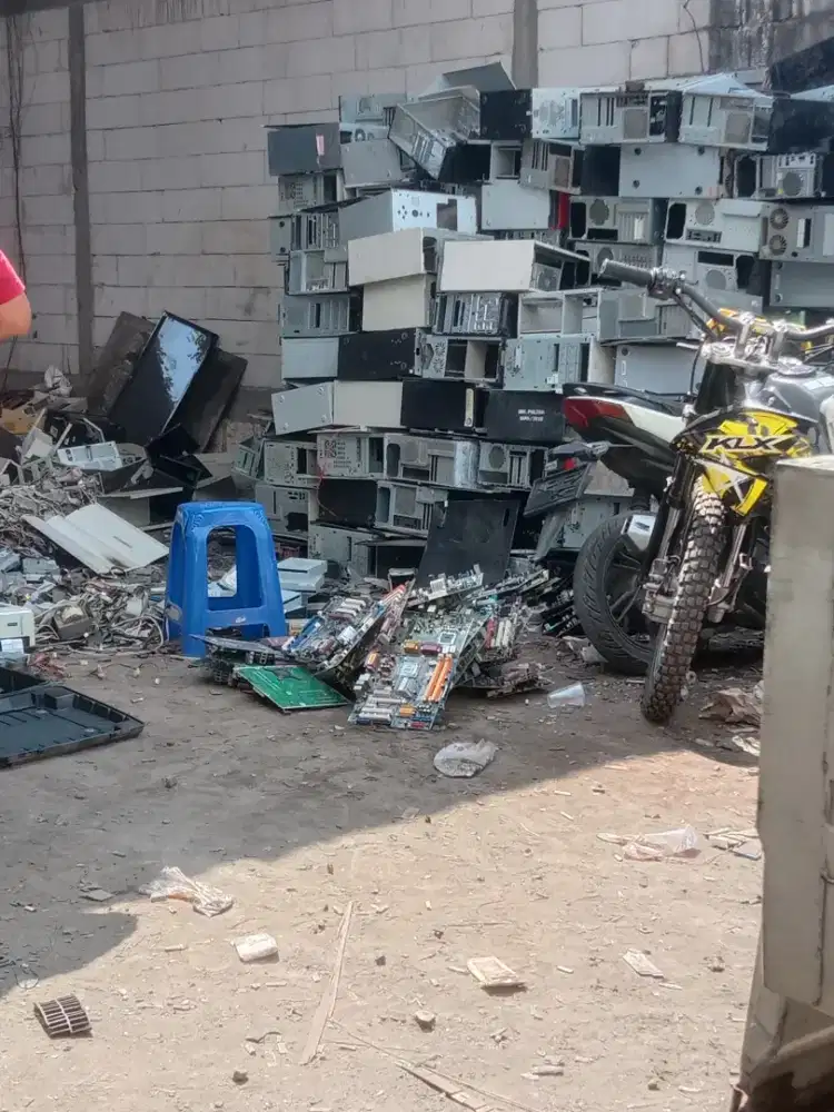 Jual beli komputer rusak jadul