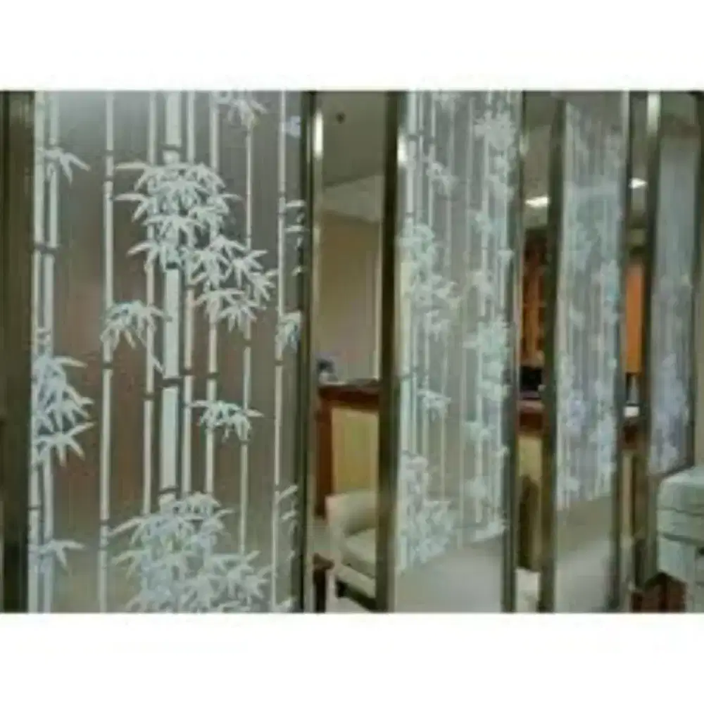 Jasa pasang stiker jendela