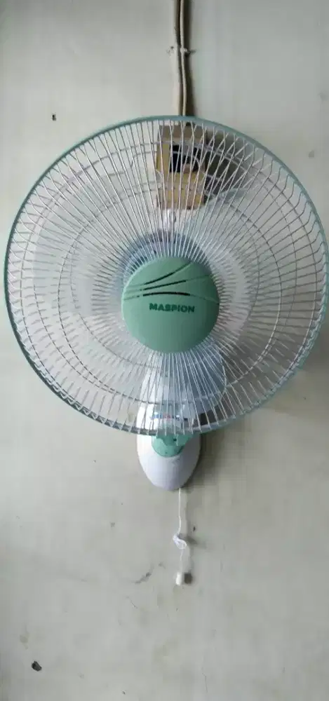KIPAS ANGIN DINDING MASPION 12 INCH