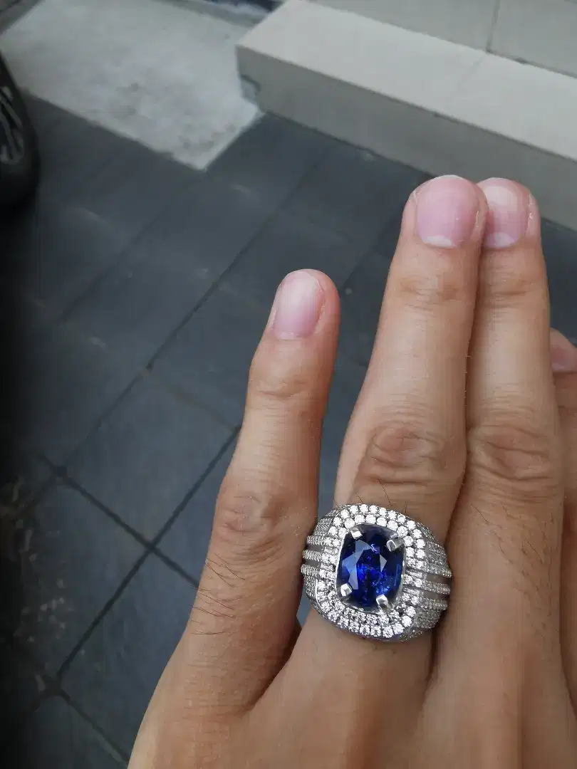 Batu blue safir srilanka