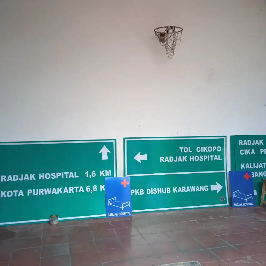 Rambu lalu lintas,marka jln,plang neon box,neon flex yuk mari d tanya2